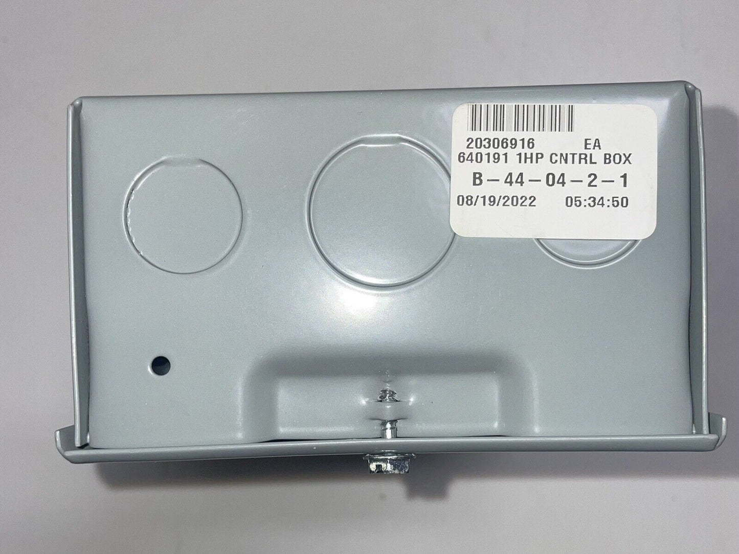 Siemens W0408ML1125U 120/240V 125A 100KA 1-Phase Main Lug Load Center with Bus