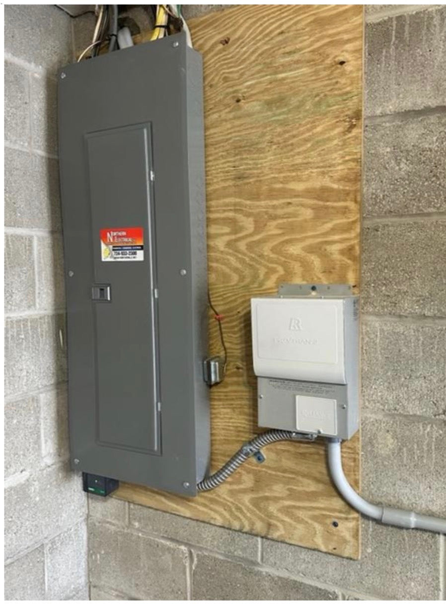 Reliance Back-Up Power Transfer Switch/ For Up to 8000 Watt Generator 306LRK-NEW!!