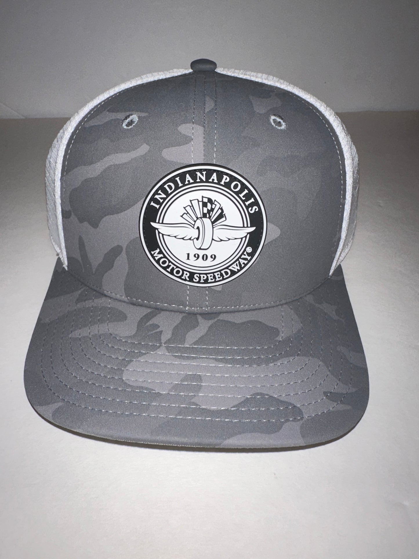 🏁Indianapolis Motor Speedway Commemorative Adult Strapback Hat Official Licensed