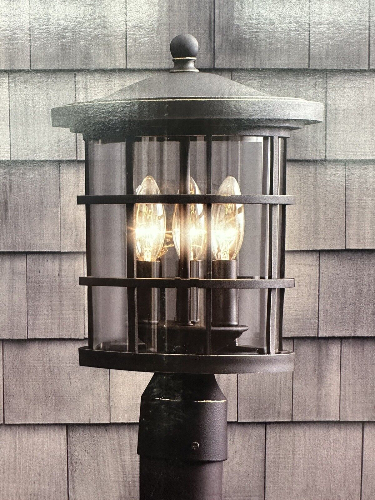 QUOIZEL Ashville 3-Light 15-in Bronze Traditional Post Light 759428