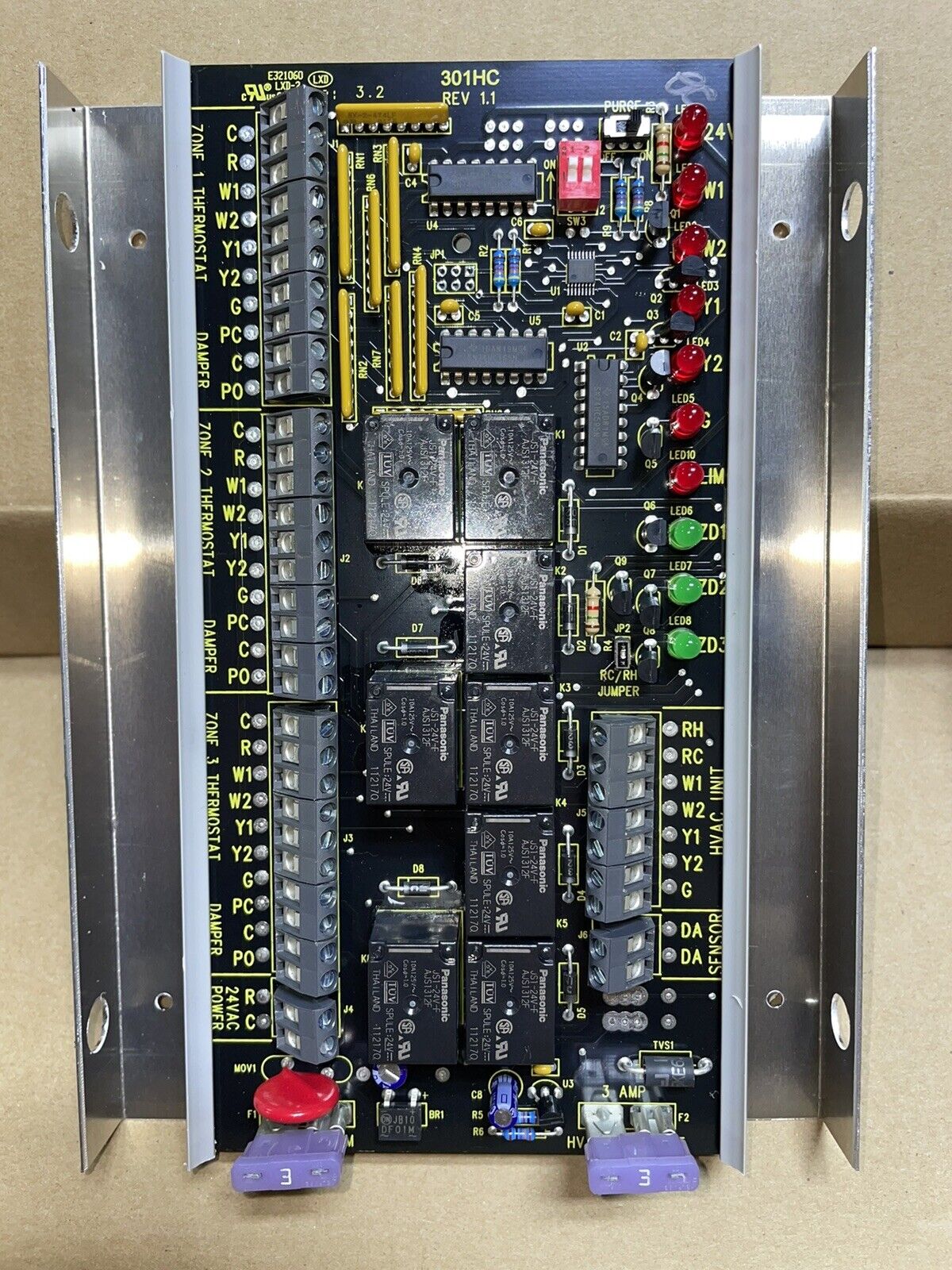 iO HVAC Controls ZP3-HCMS 3-Zone Multi-Stage (2H2C) HeatCool Zone Panel