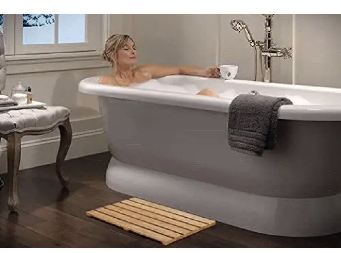 ZPirates Bamboo Bath Mat with Soap Dish - Bathmat (26”x16”)